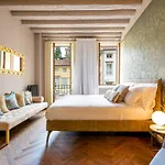 Apartamento Mercatovecchio Luxury Údine